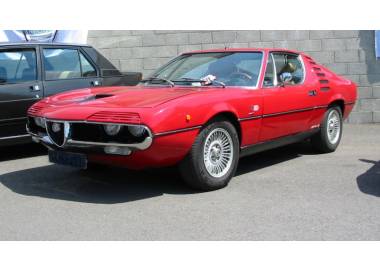Alfa Romeo Montreal from 1970-1977 (only LHD)