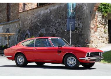 Fiat Dino 2000 Coupé from 1966-1972 trunk carpet (only LHD)