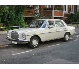 Komplettausstattung für Mercedes-Benz W114/8 Limousine 1968-1976