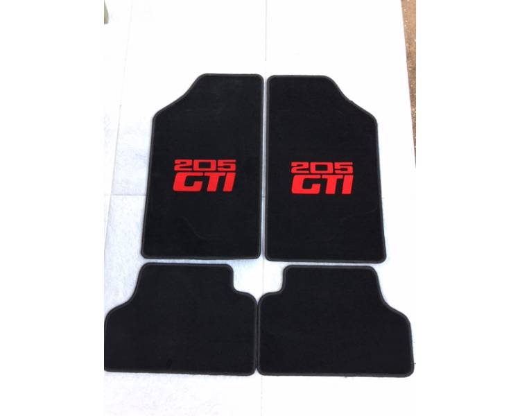 SET DE TAPIS DE SOL VELOURS ROUGES pour 205 GTI avec COUTURES ROUGES et  LOGOS NOIRS CENTRAUX HORIZONTAUX