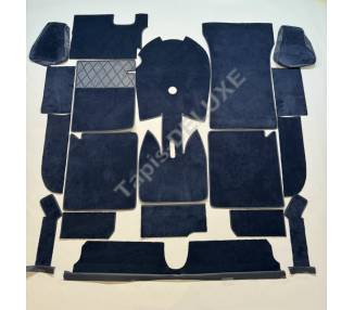 Complete interior carpet kit for BMW 2000C / CS from 1965-1970 (only LHD) Complete interior carpet kit for BMW 2000C / CS from 1965-1970 (only LHD)