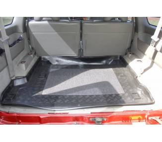 Boot mat for Nissan Patrol GR II Y61 à partir de 1998-